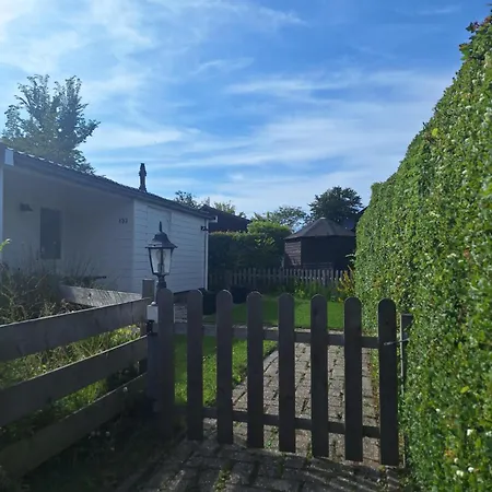 Casa de Férias Rekerlanden 133 *